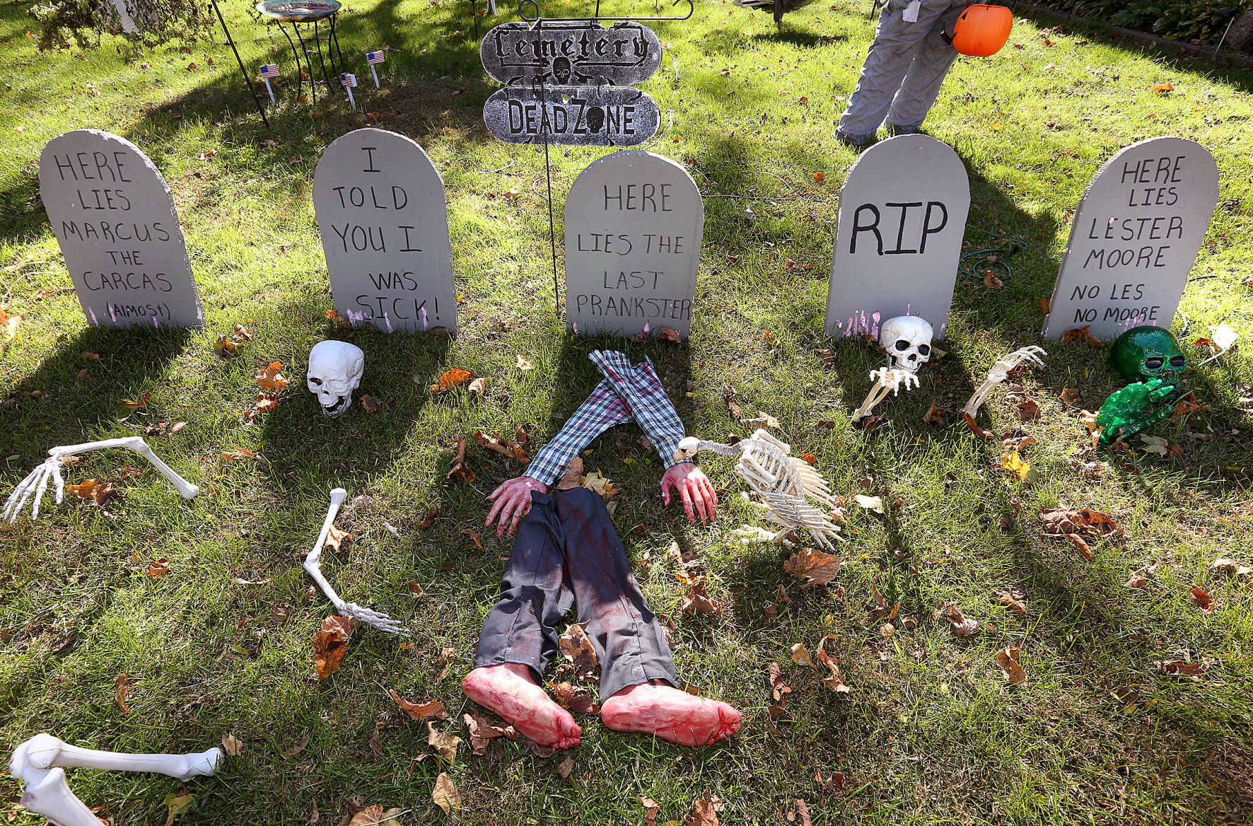 Halloween Houses